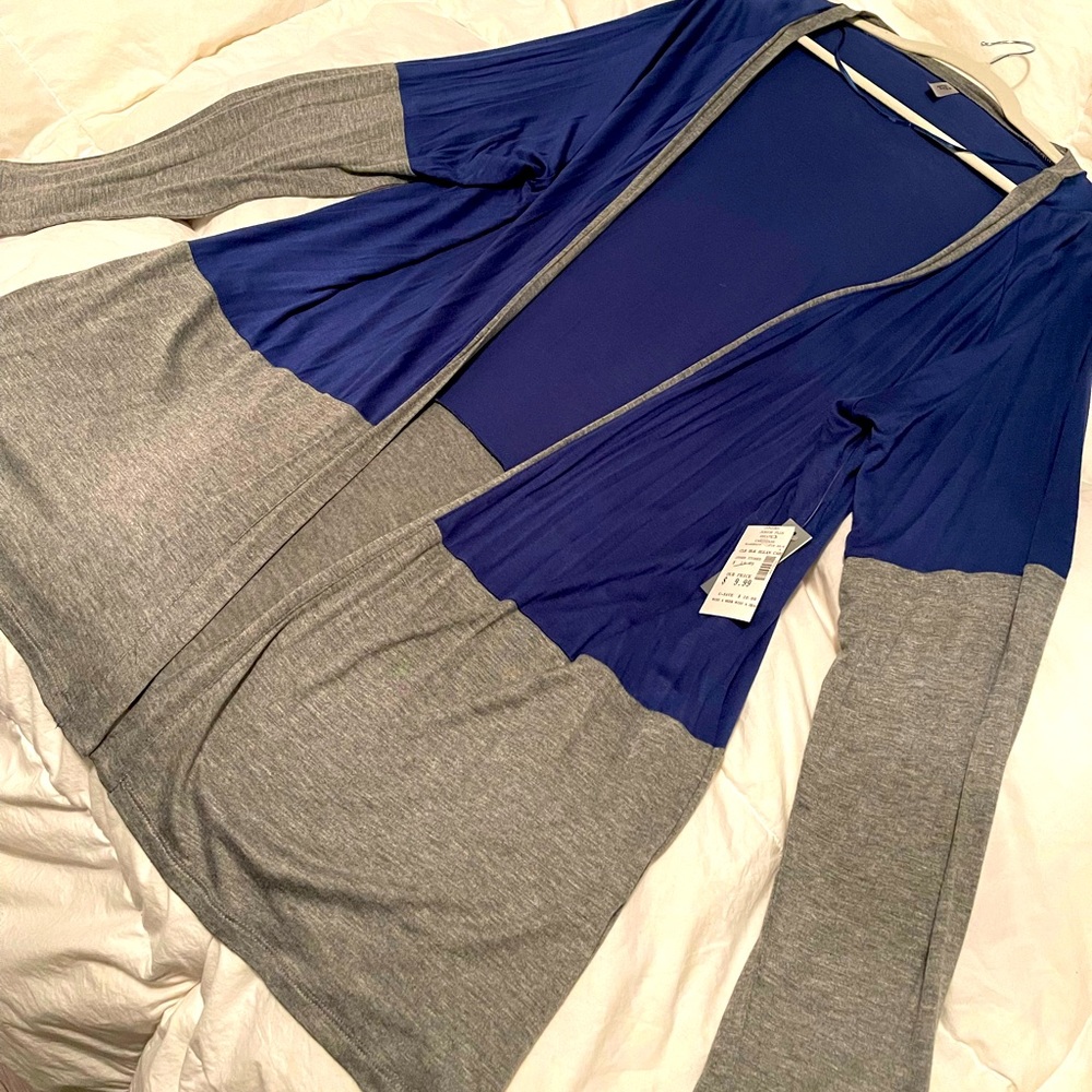 NEW Juniors plus (3x) open front cardigan